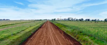 Agrovial es un ligante hidráulico desarrollado especialmente para la estabilización de suelos y caminos agrícolas.